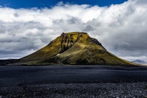 Volcano Expedition: Exploring Earth's Most Dramatic Landscapes